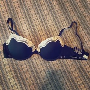 Tommy Hilfiger Bra